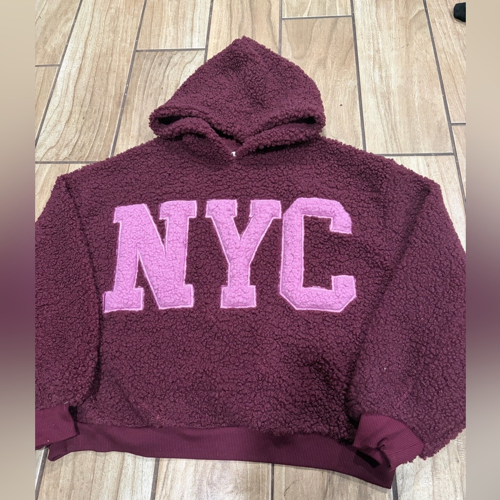 NWT Women's Size Small (4-6) New York City Hoodie with Pink NYC Letters